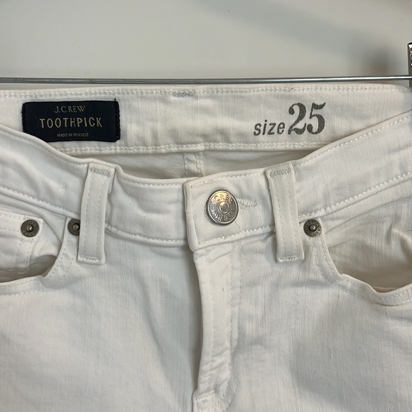 White Denim Skinny Jeans (Low-Rise) - Picture 2 of 3